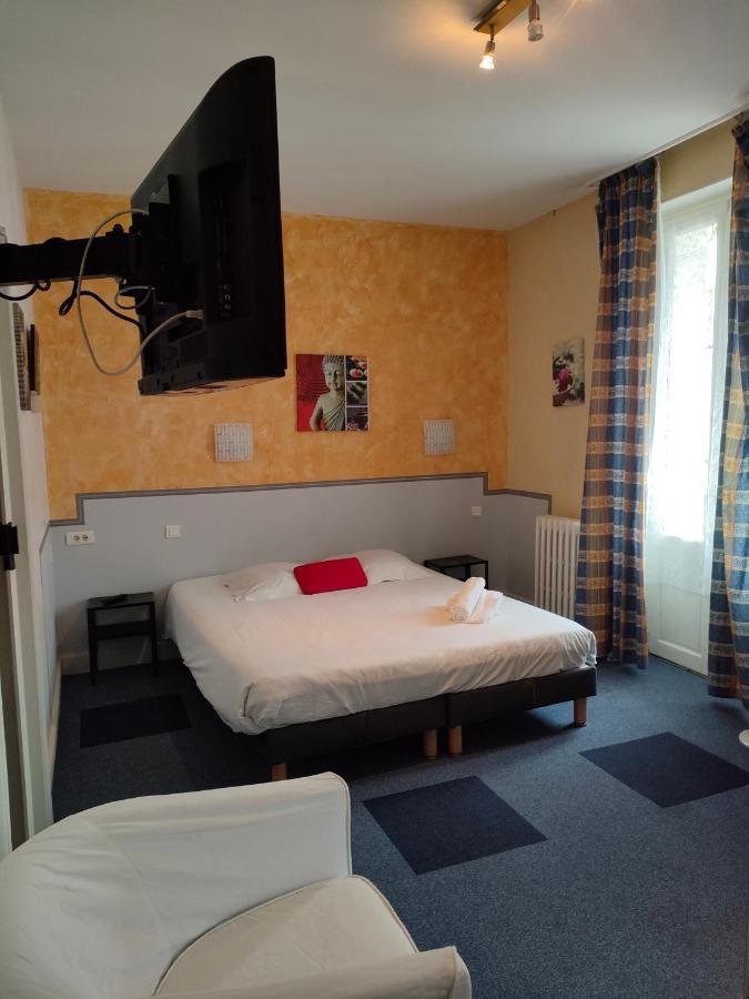 Hotel De Naples Vichy Eksteriør billede